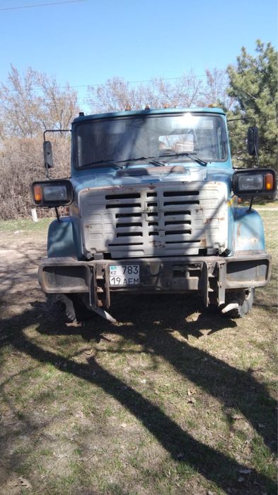 Аренда водовоз кдм поливо мойочная машина