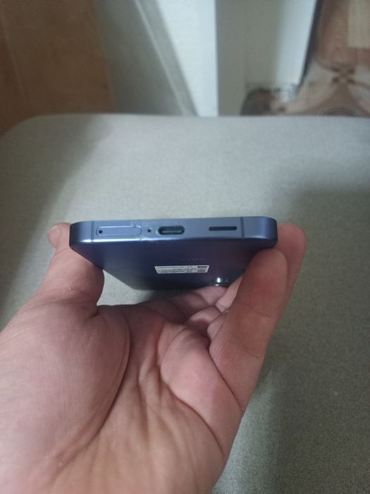 Самсунг S24 на 256 Гб