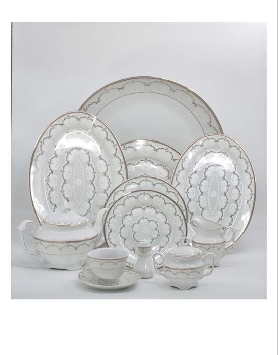 Сервиз на двенадцать персон