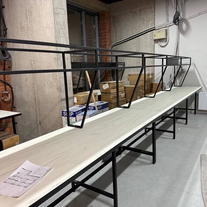 Изготавливаем компьютерные столы. Лофт