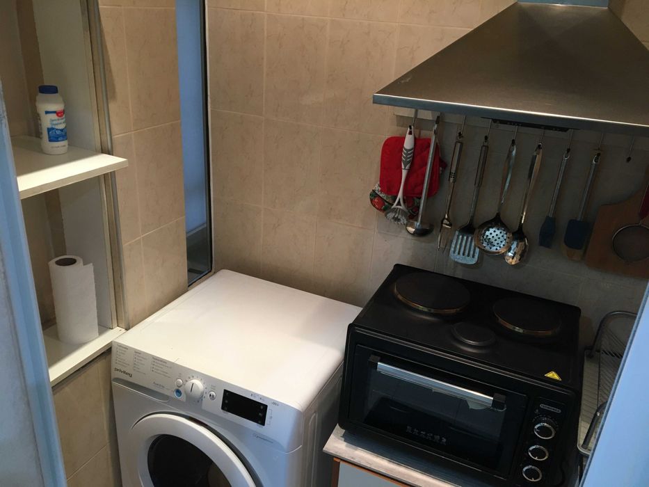 Дава се под наем Многостаен апартамент в Бургас, Център - 120 кв.м за 550 € - Снимка #4