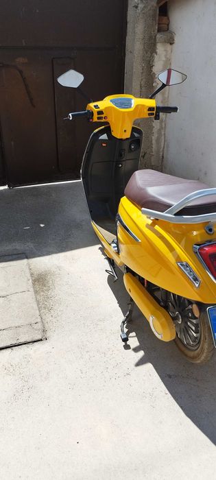 Електрически скутер