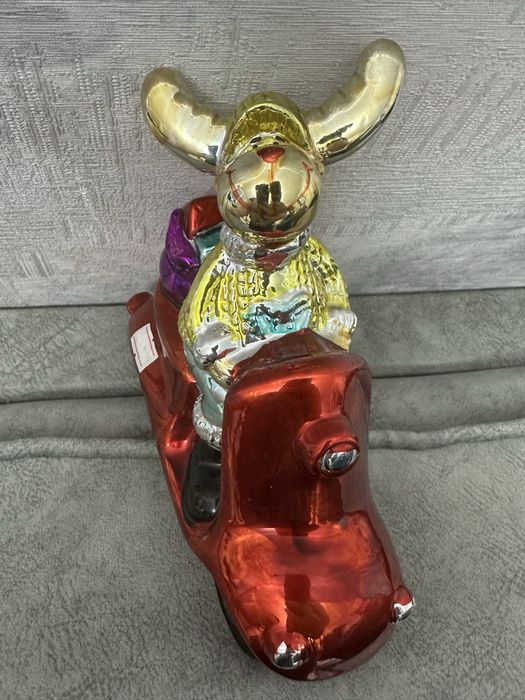Новогодний олень красивый игрушка