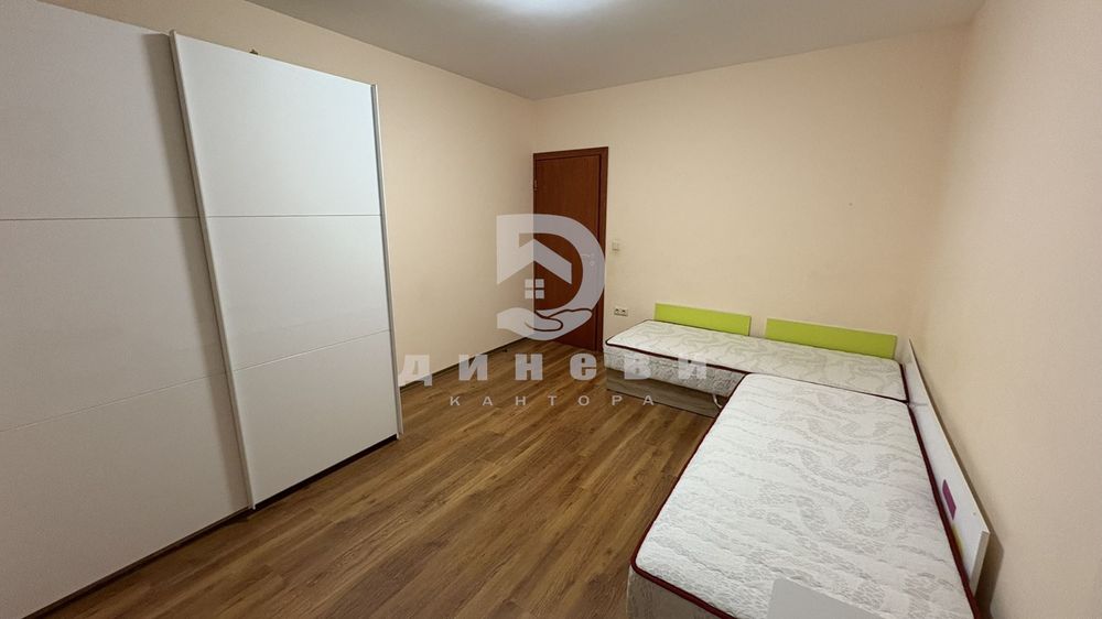 Продава се Четиристаен апартамент в Стара Загора, Център - 86 кв.м за 1745 €/кв.м - Снимка #9