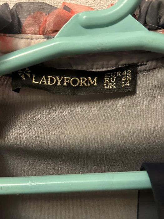 Дешево продаю срочна