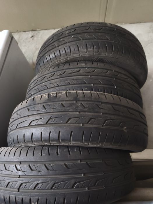 Продам шины 185/65R15