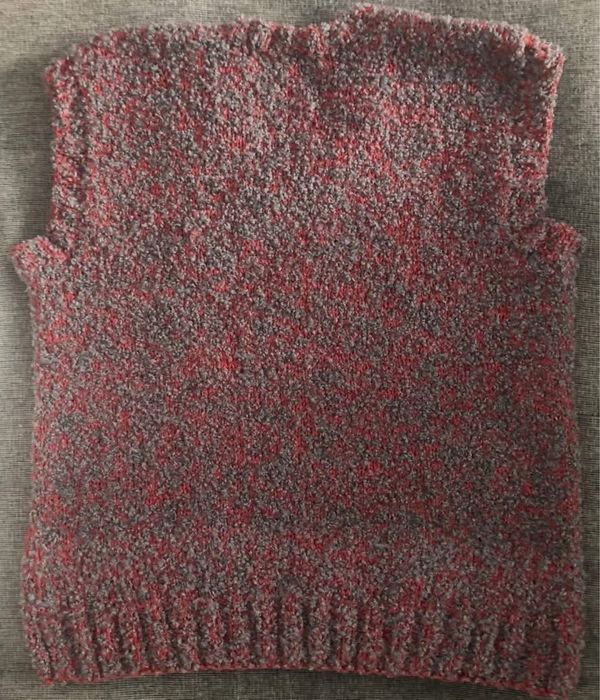 Вълнени пуловери