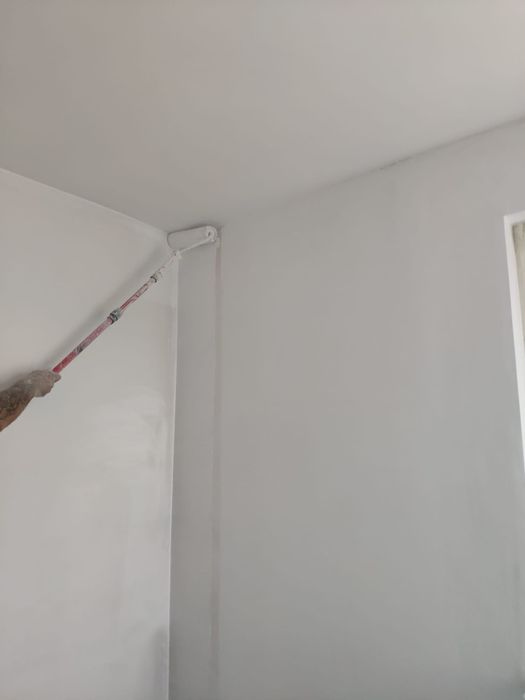 Zugrav București,  zugravit cu lavabil, meseriaș, reparatii glafuri