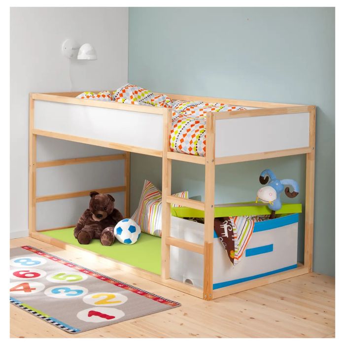 Двухярусная кровать IKEA