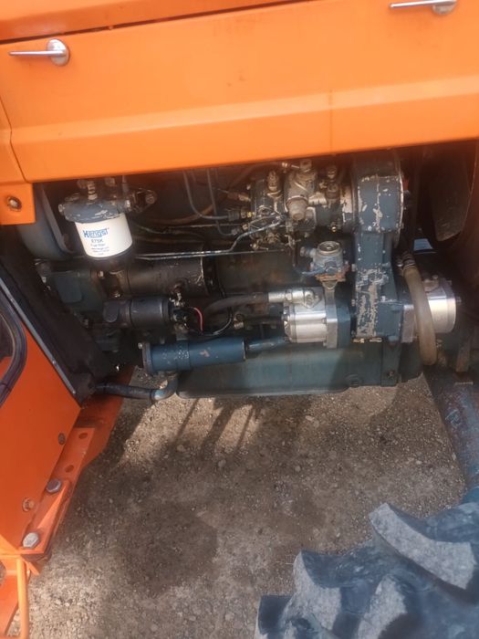 Tractor Fiat 550 DT 4x4