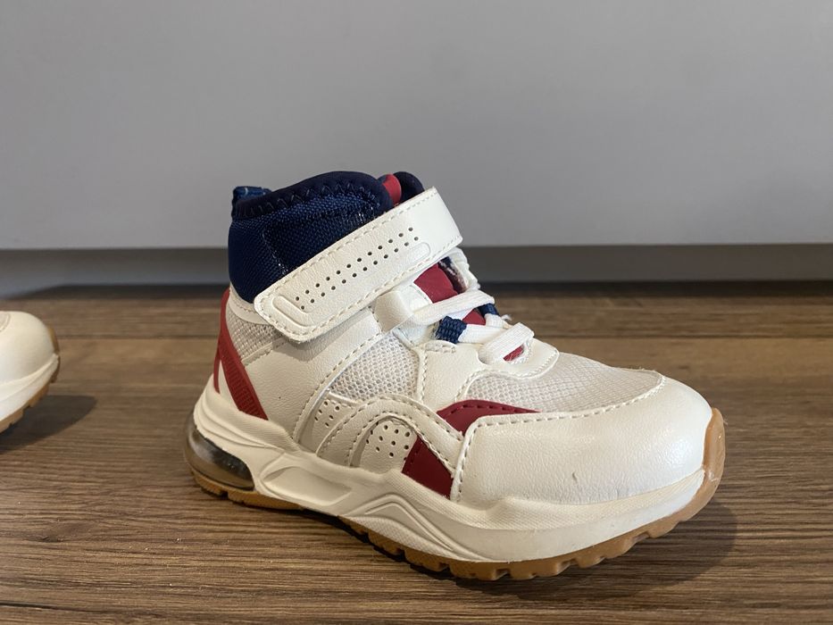 Обувки Zara 23 номер