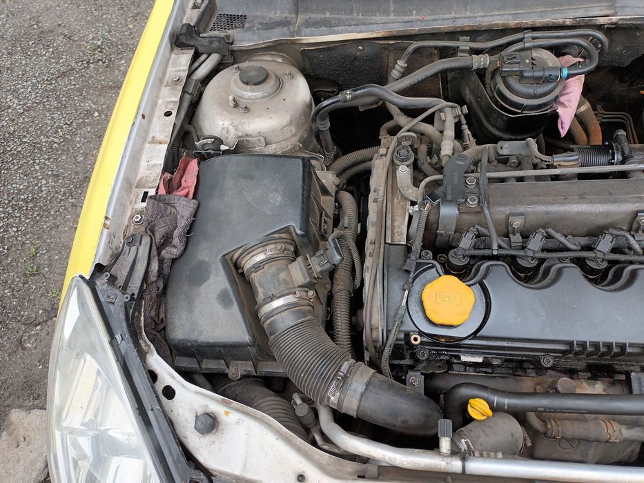 Dezmembrari Opel VECTRA C (2002-2008) 1.9 CDTI Motorina