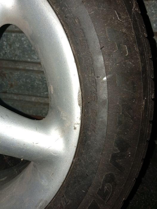 продам запаску на Ауди 100