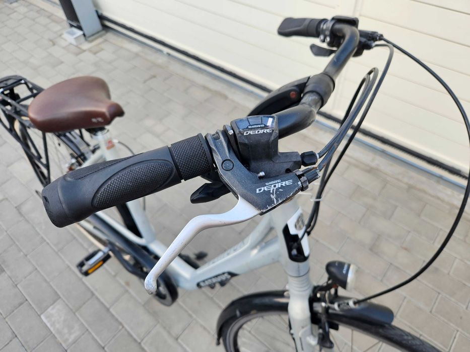 Bicicleta Batavus 28" - Shimano Deore, cadru aluminiu, marime M