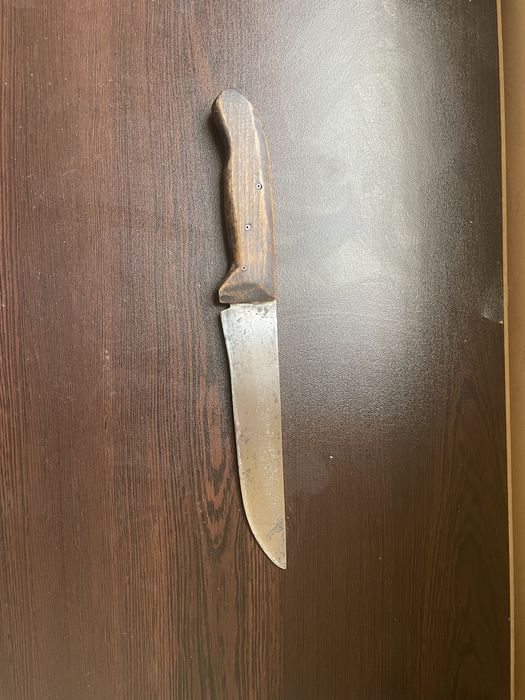 Продавам стар нож зкх шипка