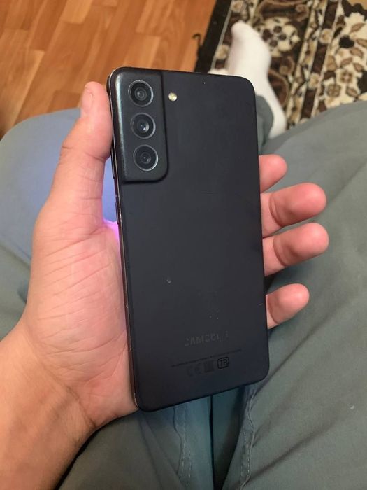 Samsung s 21 fe 128 гб обмен