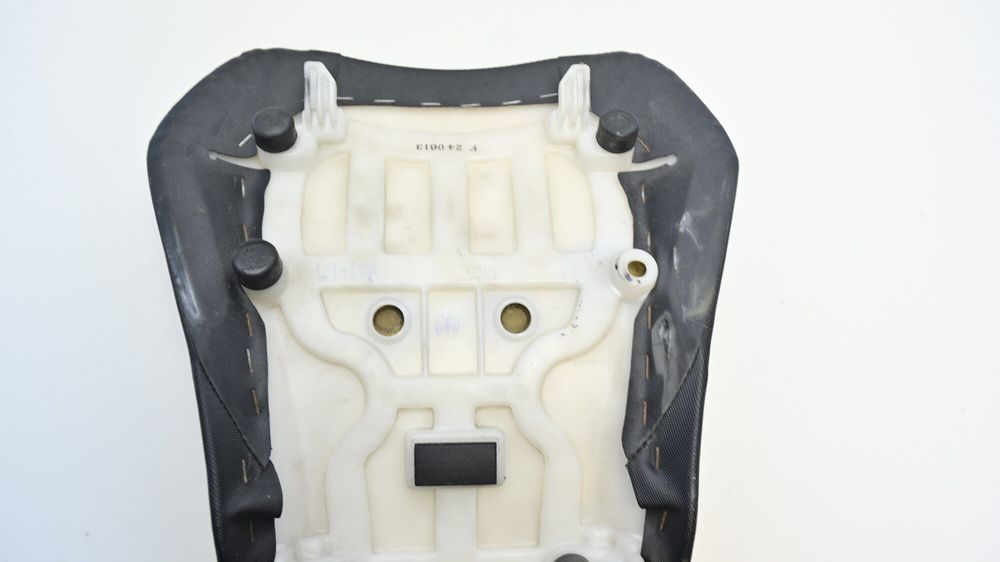 Scaun Fata Pilot Sa Sezut Suzuki GSXR600 / GSXR750 2011 - 2018
