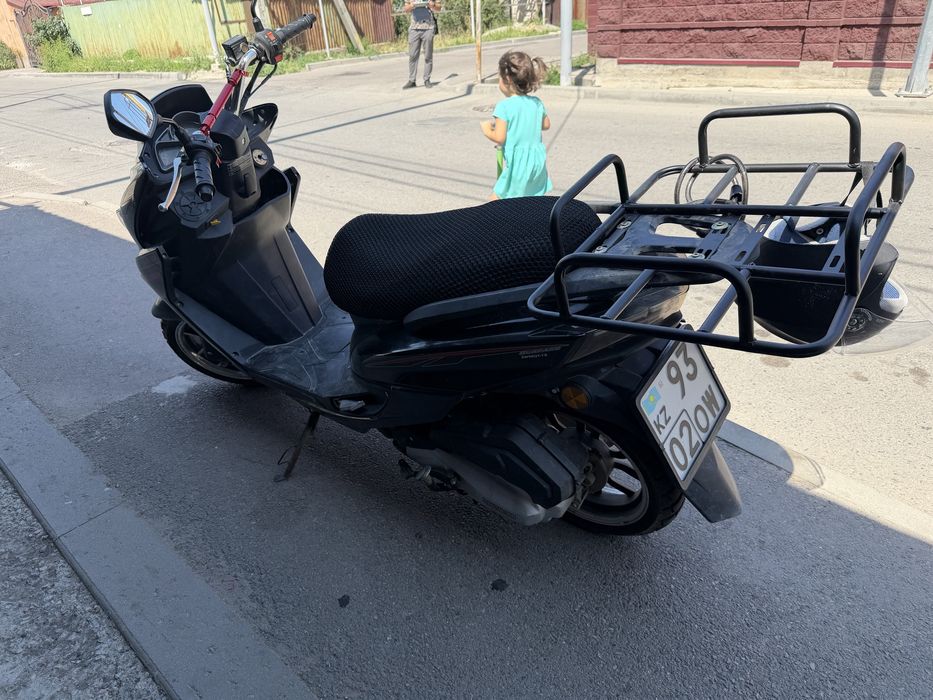 Мопед макси в идевльном состояний