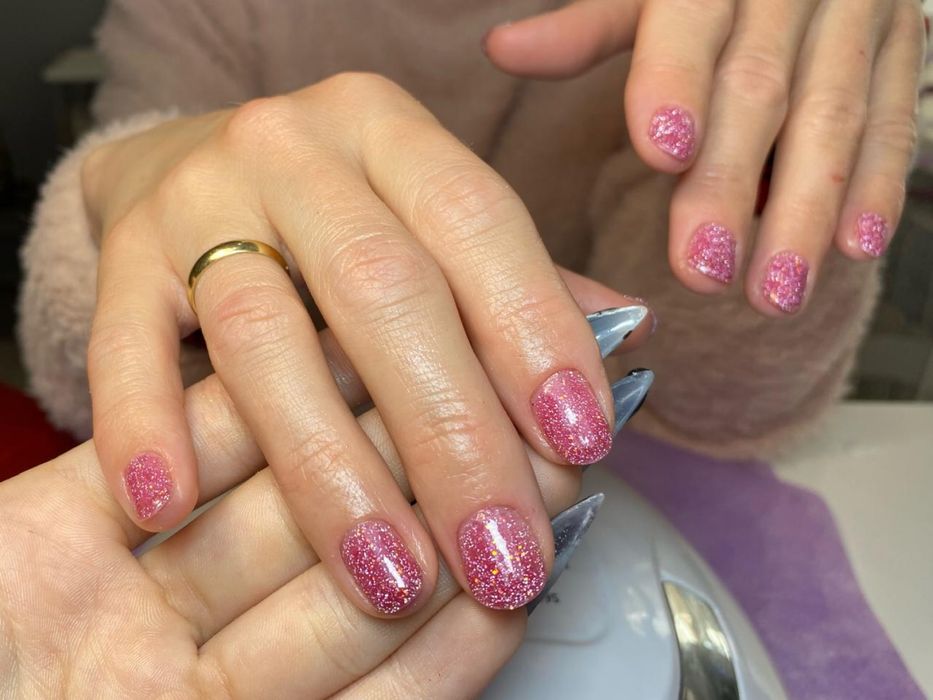 Маникюр - укрепление гелем 3000 тенге