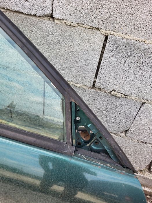 Предна дясна врата Renault Laguna 1