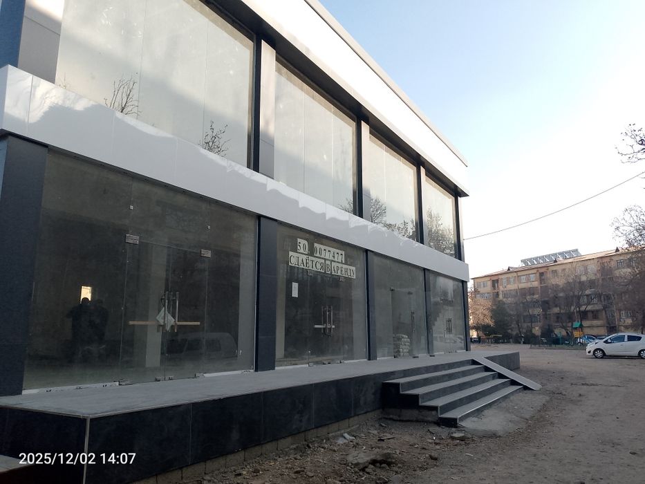 Меняю нежилое помещение в г.Ахангаране на квартиру в г.Ташкенте