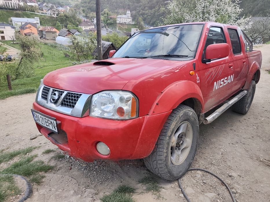 Nissan Navara D22