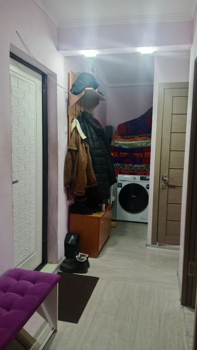 Продам компьютерный стол 10000тг