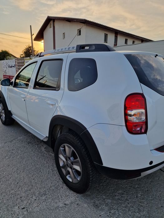 Dacia Duster 1.5 dCi Prestige 2016 | Euro6 | 4x2 | 222.000 km | Android Auto | Distribuție schimbată