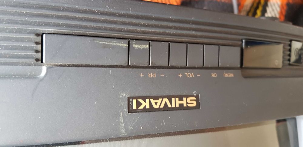 Телевизор  SHIVAKI STV-148M4