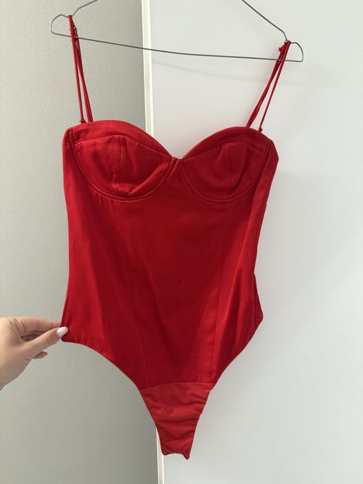 Vand haine din garderoba personala