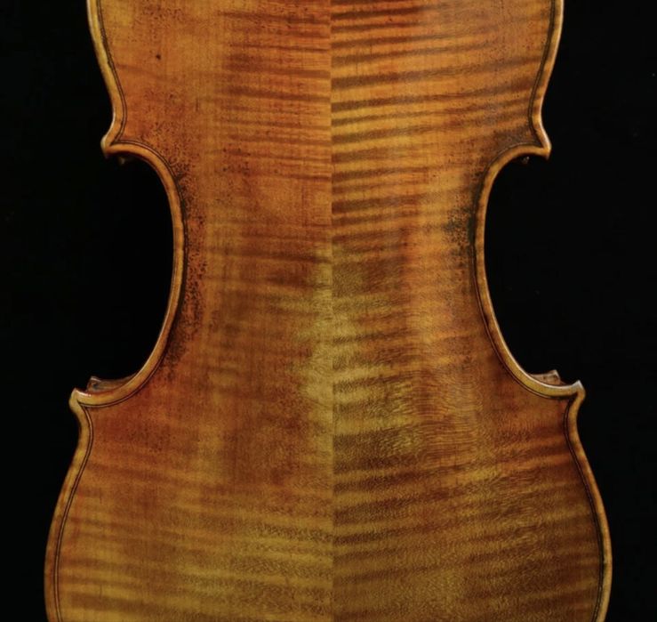 Продается мастеровая скрипка с очень красивым тембром