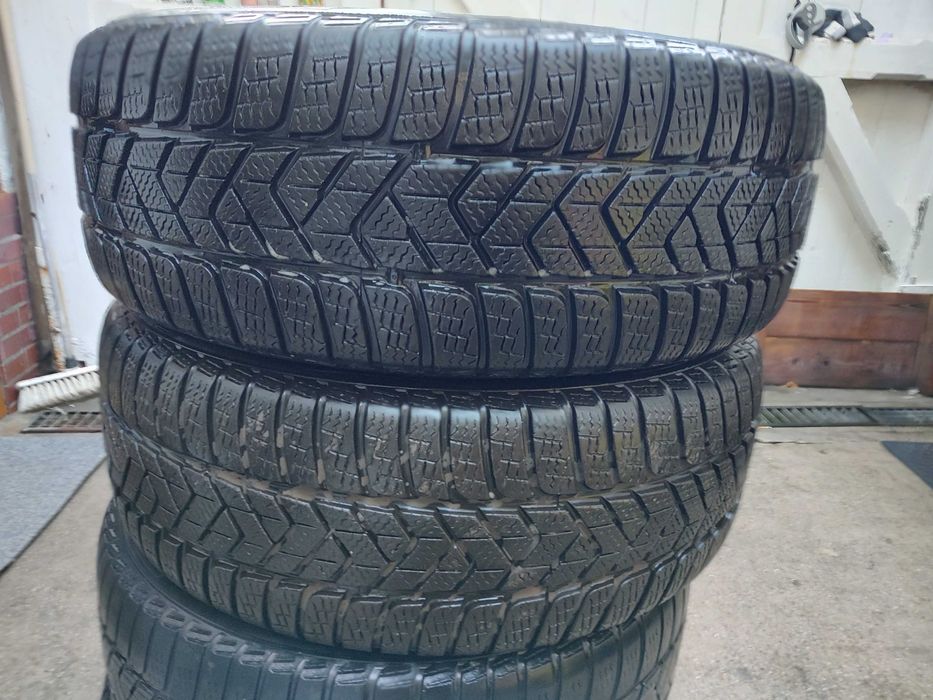 Оригинални  лети джанти 18"за Мерцедес W205
Всезезонни гуми 225/45/18