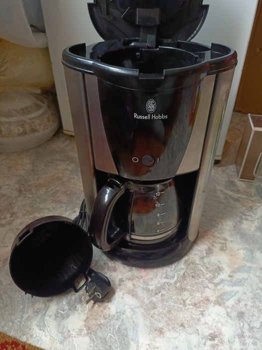 Кофеварка Russell Hobbs