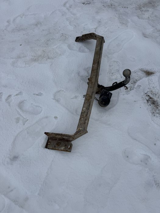 Фаркоп на авто ниссан итд