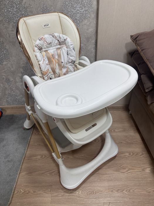 Детский стульчик для кормления TEKNUM