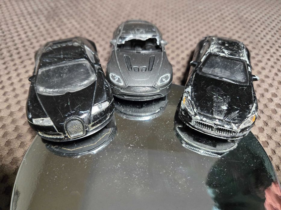 Лот метални колички , за 20лв общо