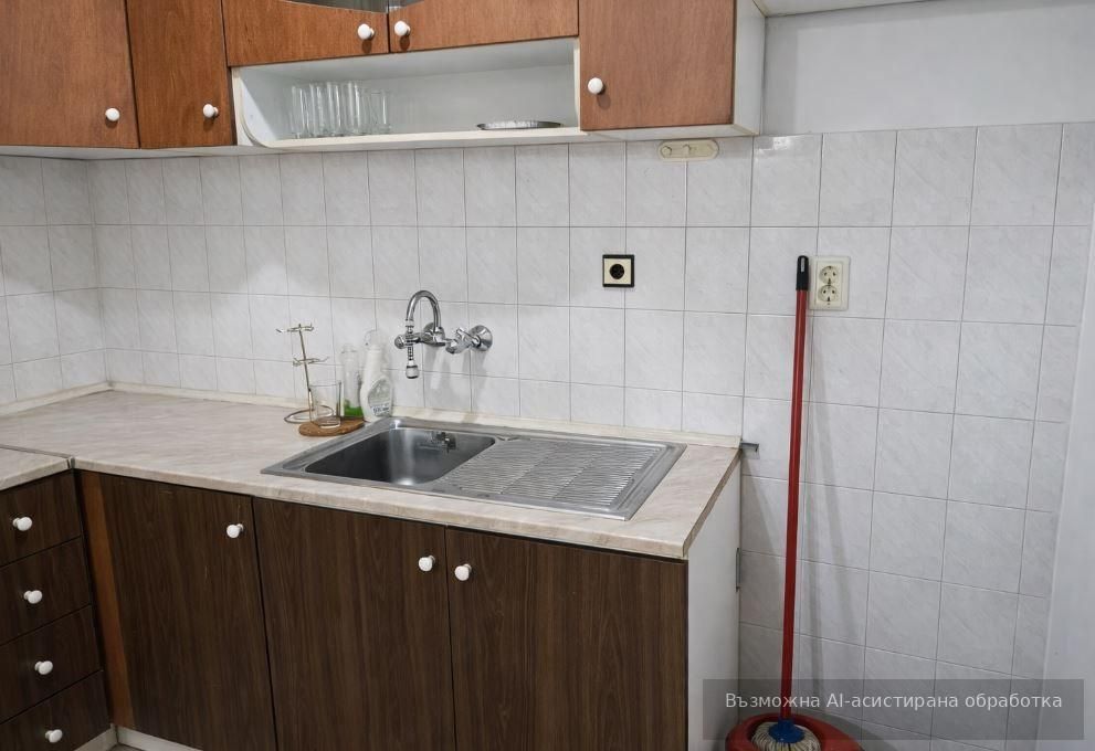 Дава се под наем Двустаен апартамент в Варна, Цветен квартал - 54 кв.м за 298.86 € - Снимка #3