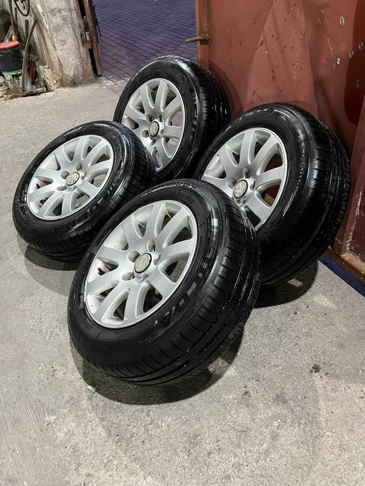 Гуми с джанти 195/65R15 за VW Passa