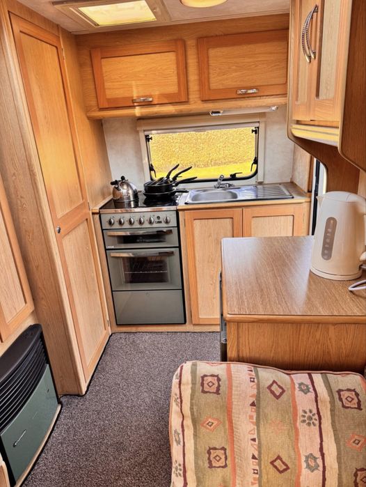 Каравана Elddis Avante 362