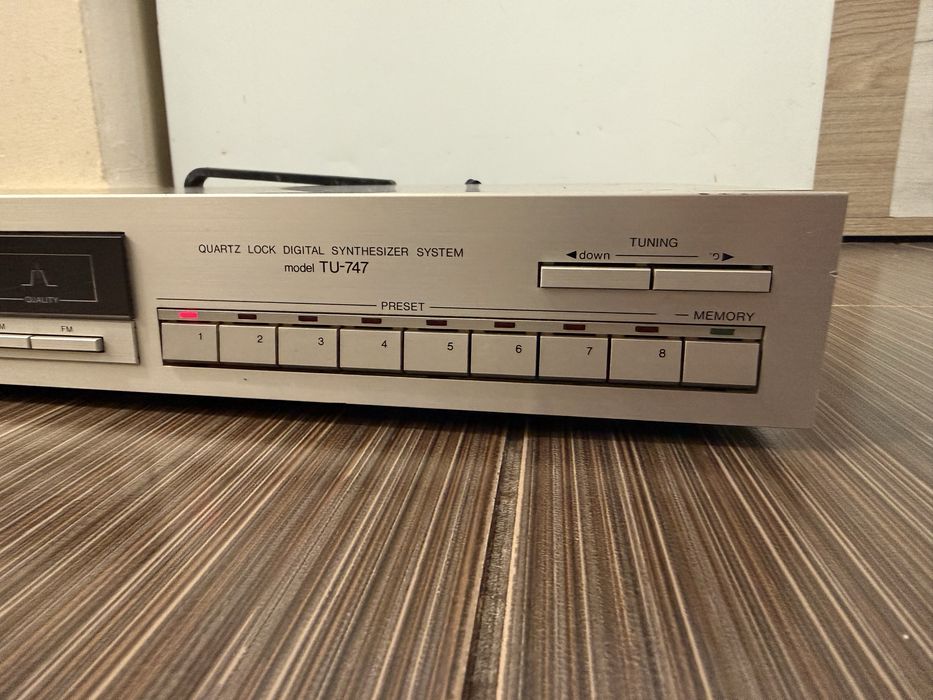 Denon TU-747 Тунер