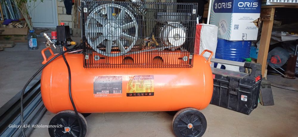 Компрессор масляный