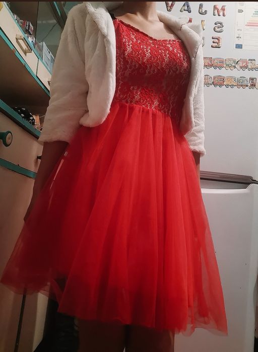 Rochie roșie/galbenă ocazie+blăniță,gene,ruj