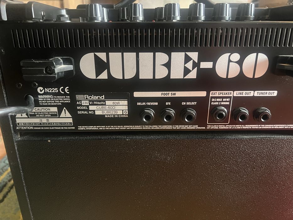 amplificator Roland Cube 60