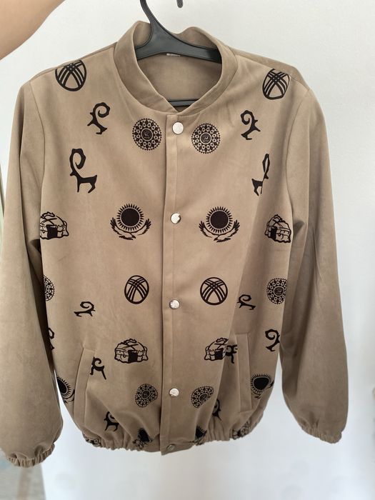 Этно бомбер 7000 тг