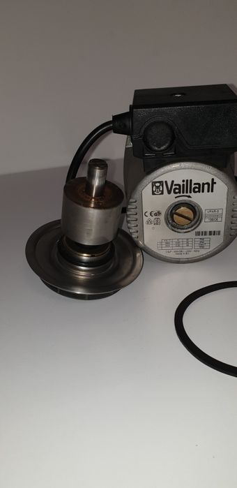 Pompa Wilo Recirculare Vaillant VU VUW TURBOTEC Pro