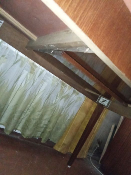 Стол советский. Ь