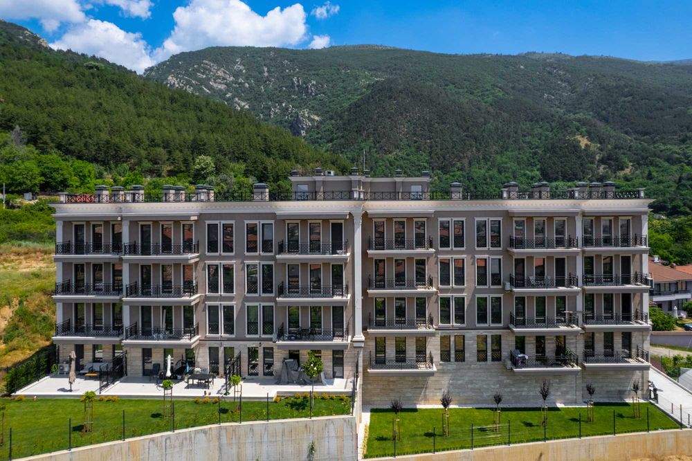 Продава се Двустаен апартамент в Карлово - 67 кв.м за 818 €/кв.м - Снимка #18