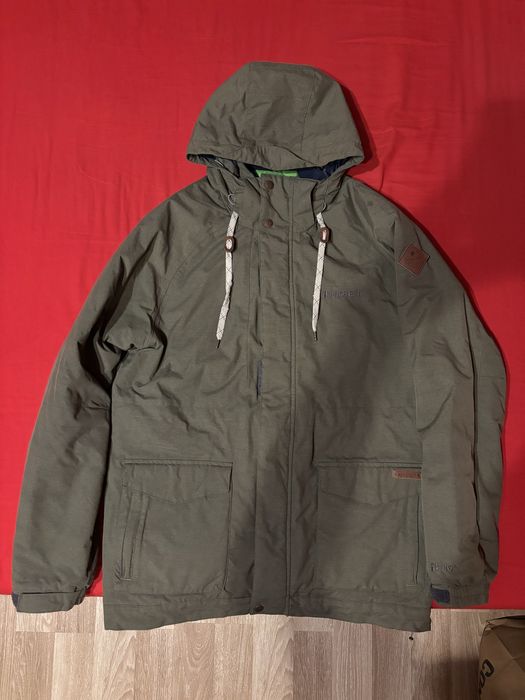 Ски/сноуборд яке и панталон