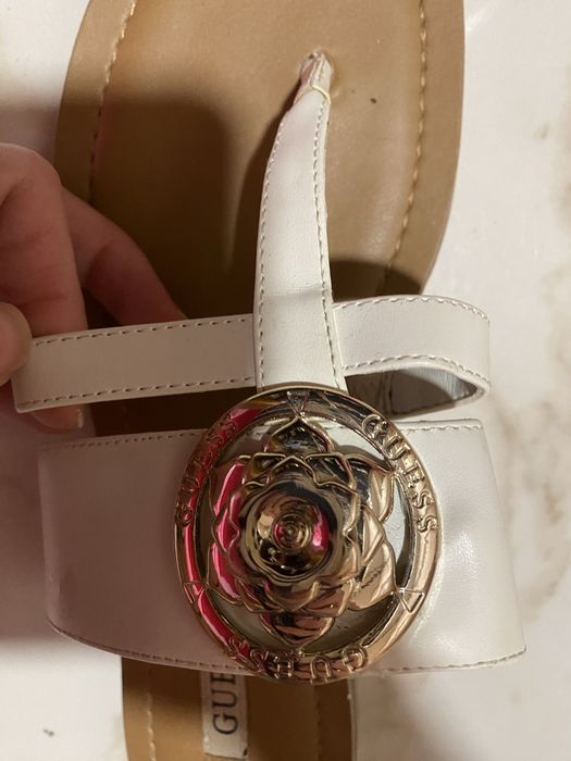 Дамски чехли Guess