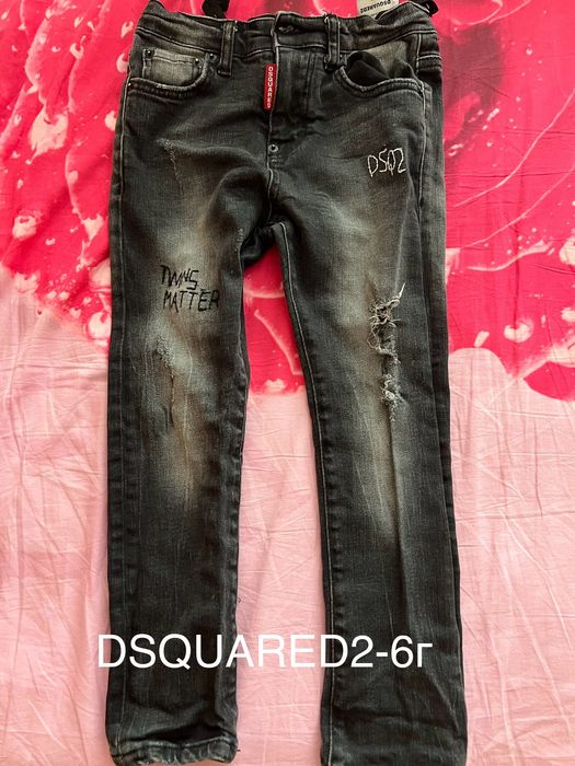 Долнища момченца различни възрасти